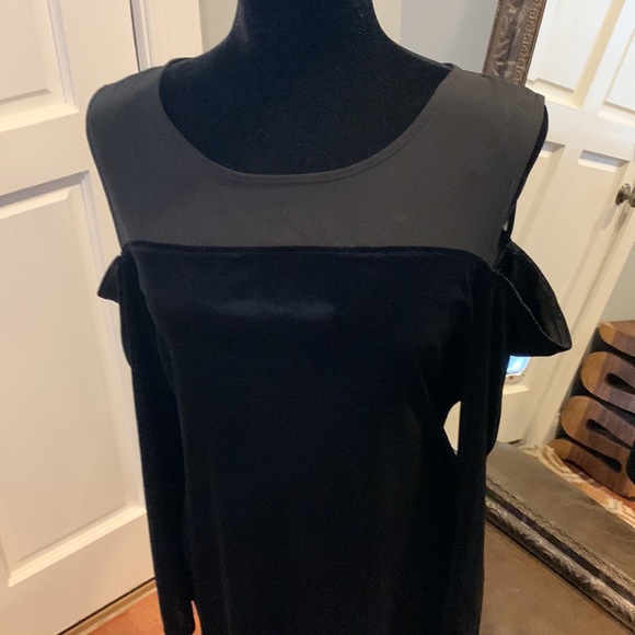 Vince Camuto Dress Velvet & Sheer Cold Shoulder - Picture 4 of 9